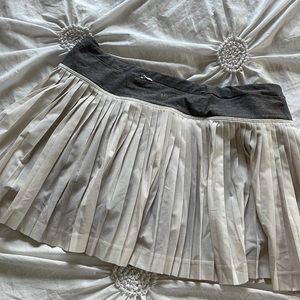 Lululemon pleated white tennis skirt